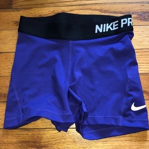 NWOT Nike pro spandex shorts
